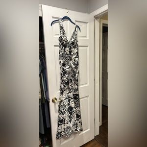 Black and white floral mermaid dress size 8 🖤🖤🖤